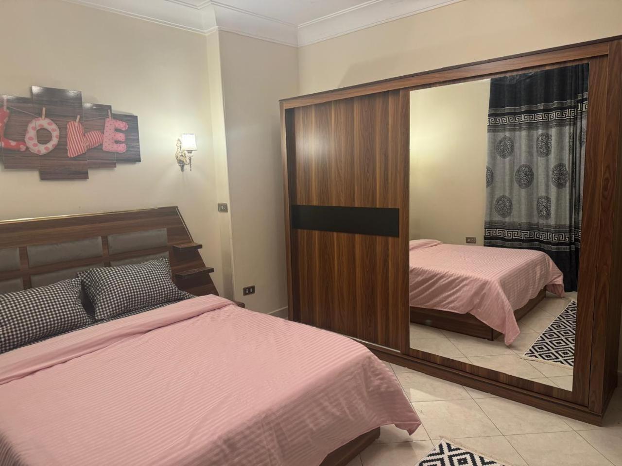 مفروشة للإيجار بشارع شهاب * Cairo
